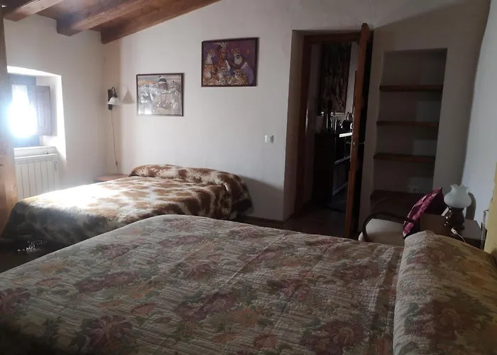 Casa Rural, Masia Antigua Restaurada